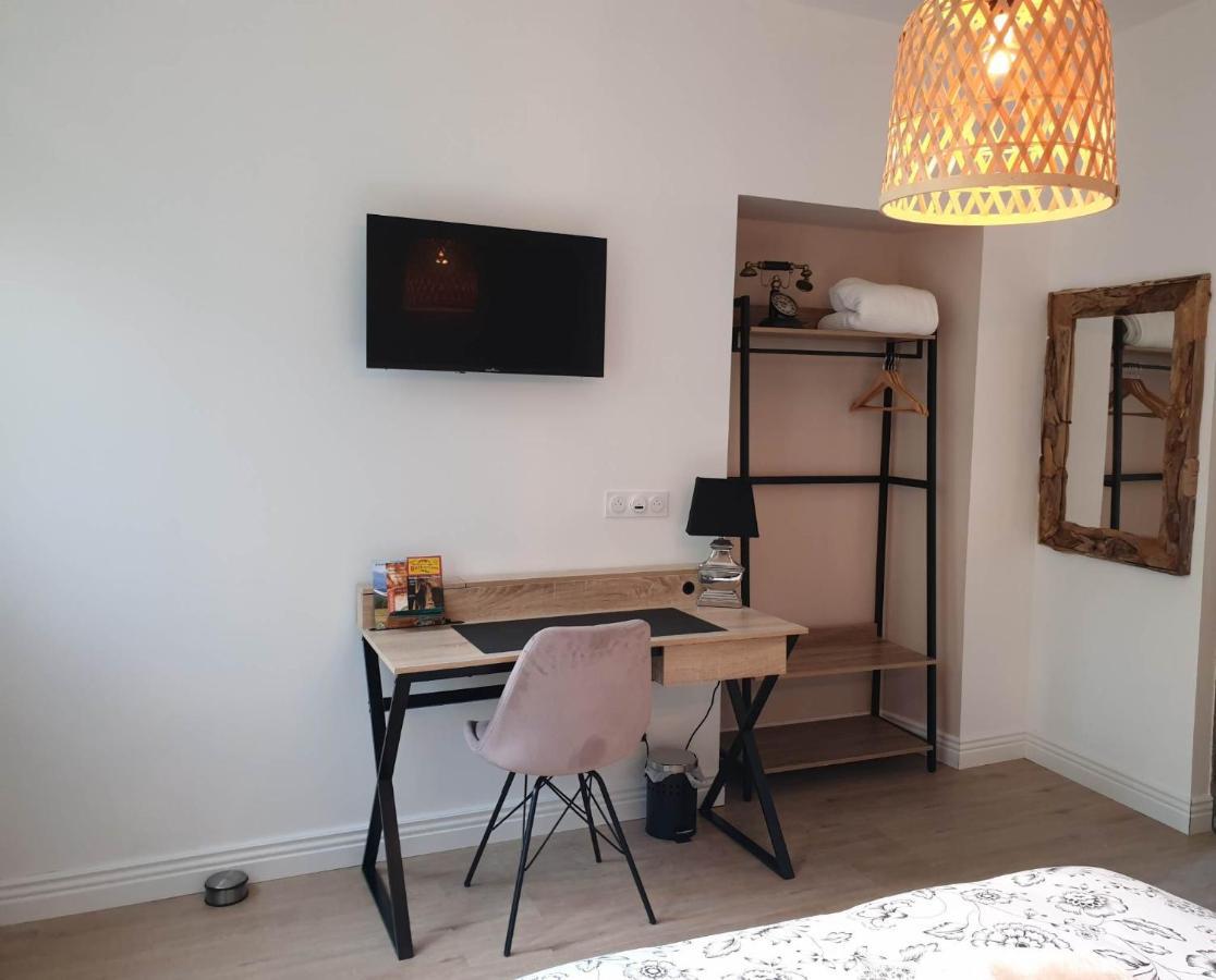Chez Cerise Bed & Breakfast Tournay Exterior foto